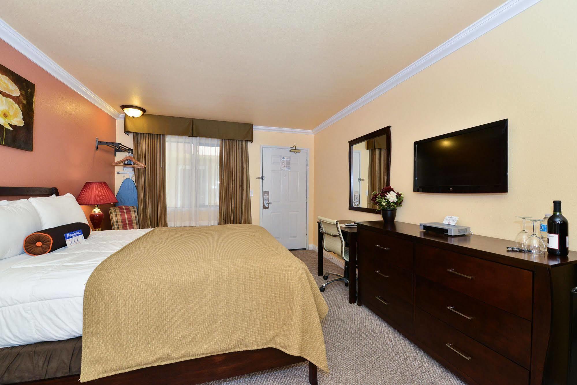 Inn By The Sfo South San Francisco Eksteriør billede
